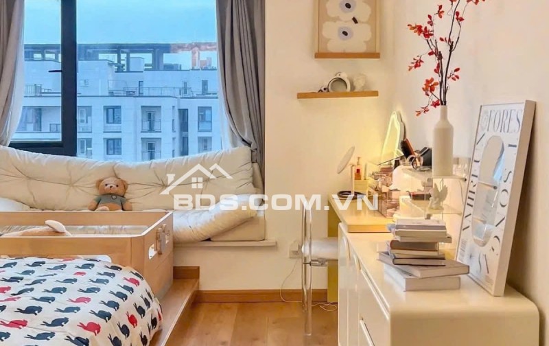 Bán đất tặng nhà 4 tầng gần mặt phố Phú Xá, Phú Thượng, 180m2, MT 10, 23,9 tỷ